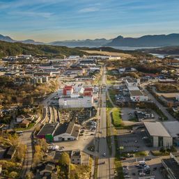 Flyfoto over Futura og Kvernberget